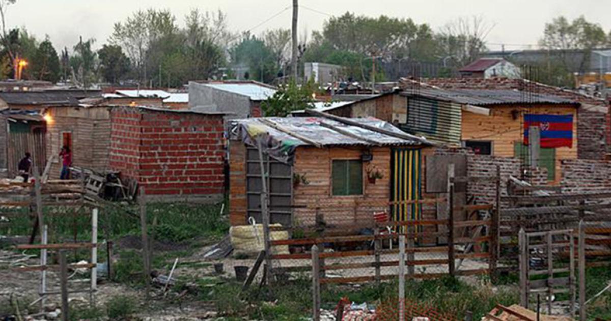 El 73-en-porciento- del total del país tienen al menos un problema habitacional