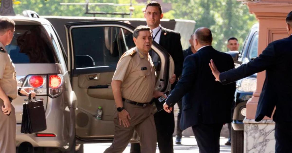 Negociacioacuten clave en Washington- Argentina va por helicoacutepteros Black Hawk y refuerza su agenda militar