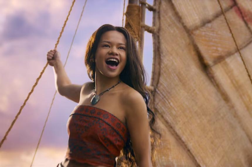 La actriz Catherine Lagaaia interpreta a Moana en el set de la anticipada adaptación de acción real de Disney