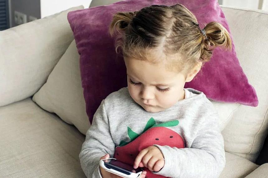 El uso de la tecnología genera debate sobre cu�ndo es el momento adecuado para exponer a los m�s pequeños a estos dispositivos