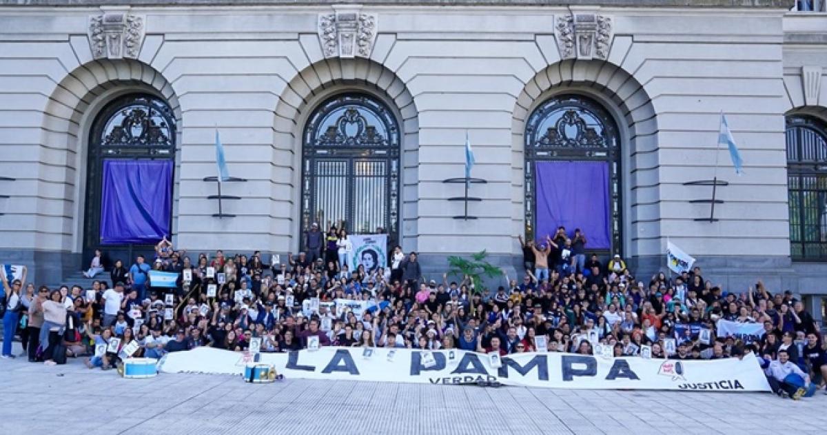 El contigente de pampeanos estuvo integrado por militantes de distintos puntos de la provincia