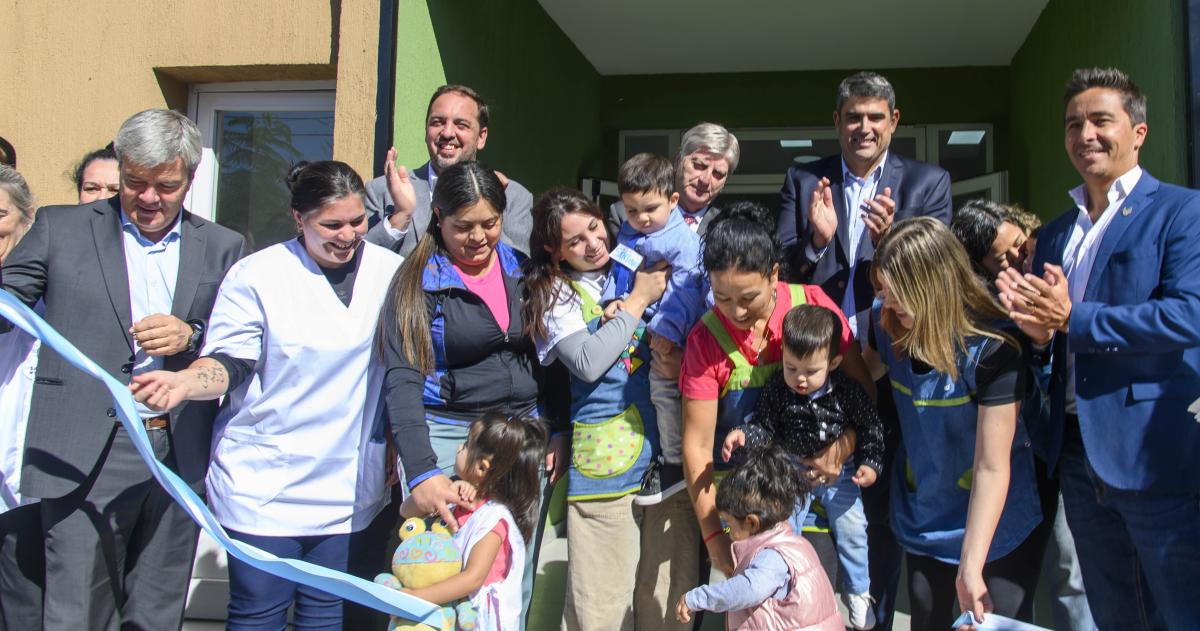 Ziliotto recorrió las instalaciones luego de la inauguración