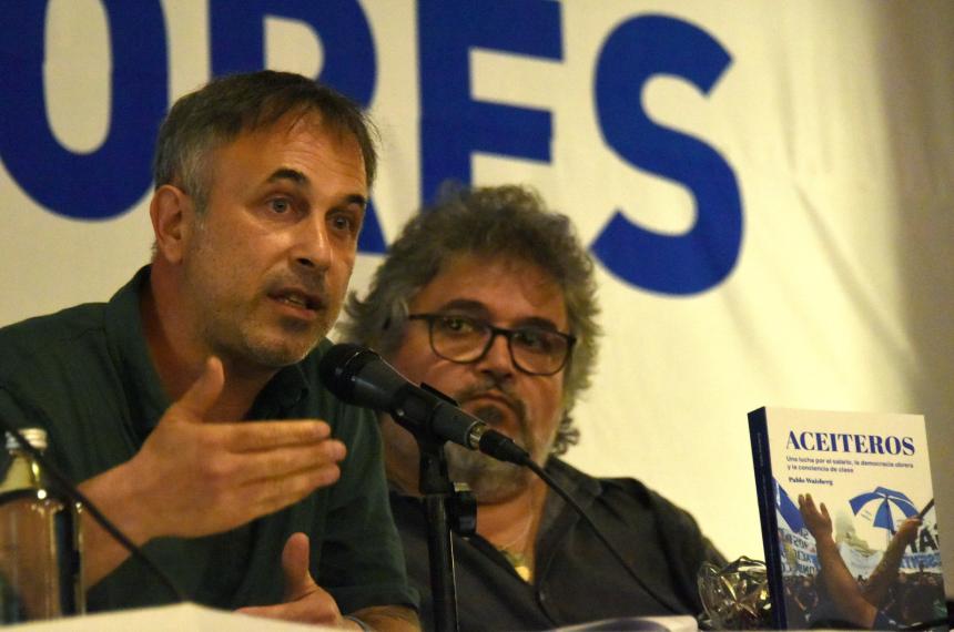 Presentan el libro Aceiteros