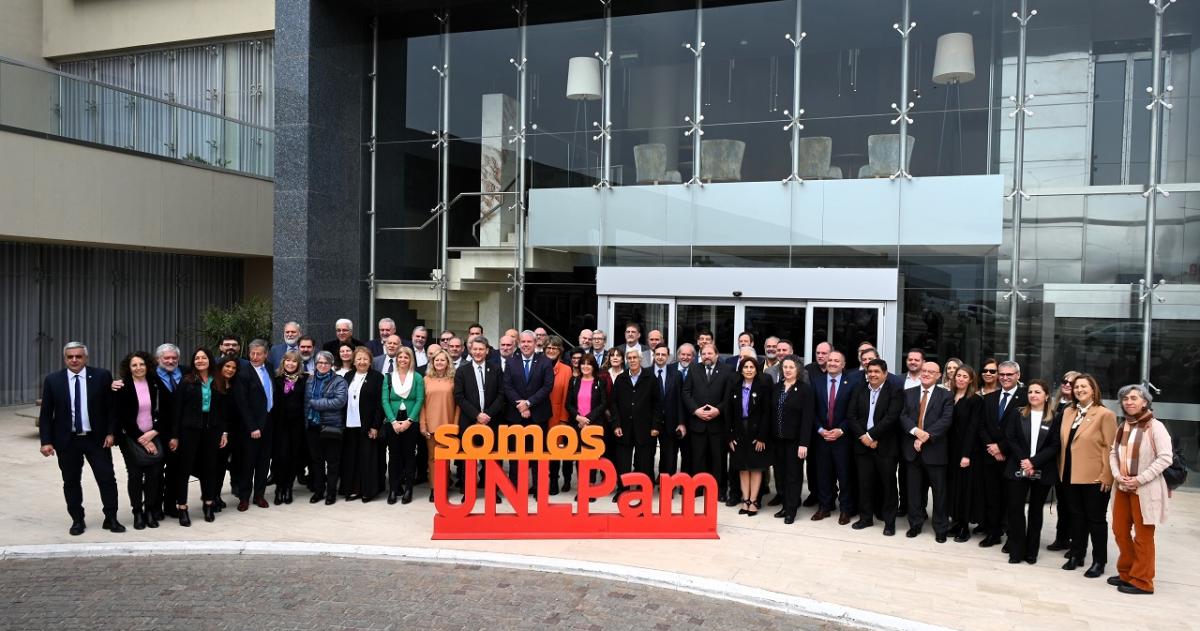 El encuentro adquiere una relevancia institucional particular