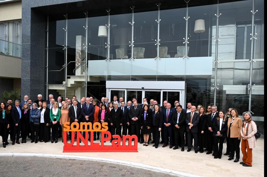 El encuentro adquiere una relevancia institucional particular