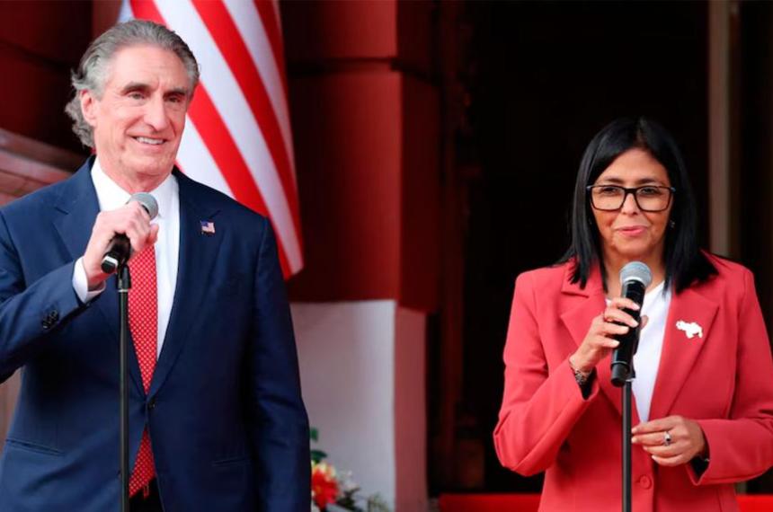 Oro negocios y pragmatismo- EEUU se lleva USD 100 millones de Venezuela mientras el chavismo abre la puerta al capital extranjero