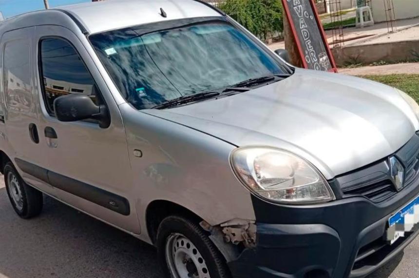 Coacuterdoba- dejoacute el auto un minuto y vivioacute una pesadilla 151 le robaron el vehiacuteculo con sus hijos adentro