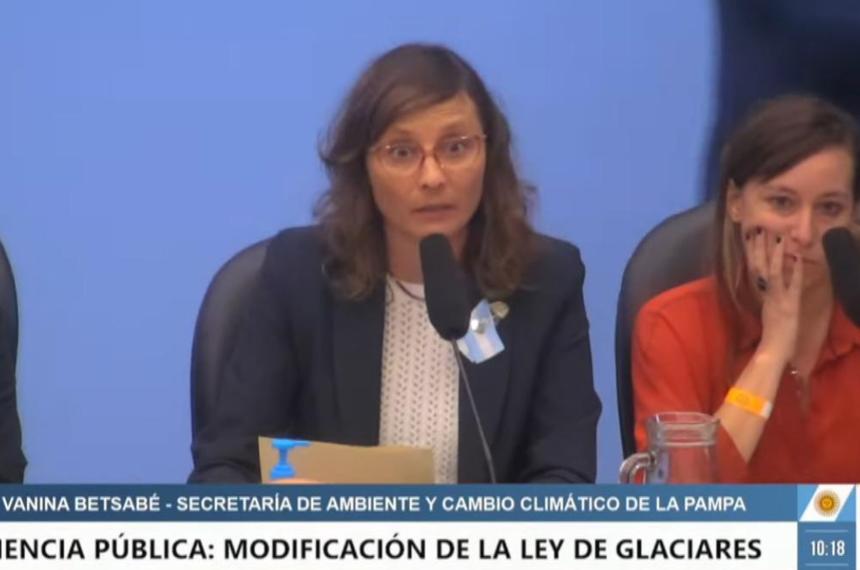 La funcionaria pampeana fue parte de la audiencia p�blica