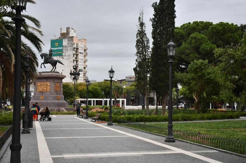 Santa Rosa vive un domingo nublado y con probabilidades de lluvia