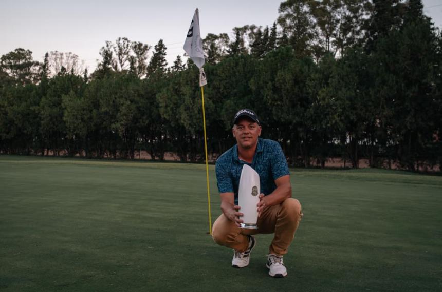 Santiago Dalla Viacutea inoxidable