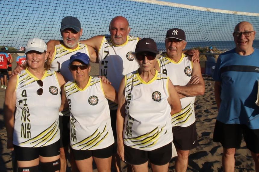 El equipo pampeano se lució en Pehuen Co