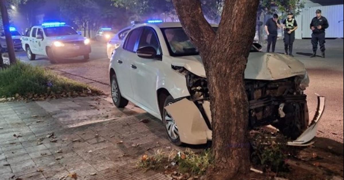 La conductora del Peugeot 208 resultó ilesa