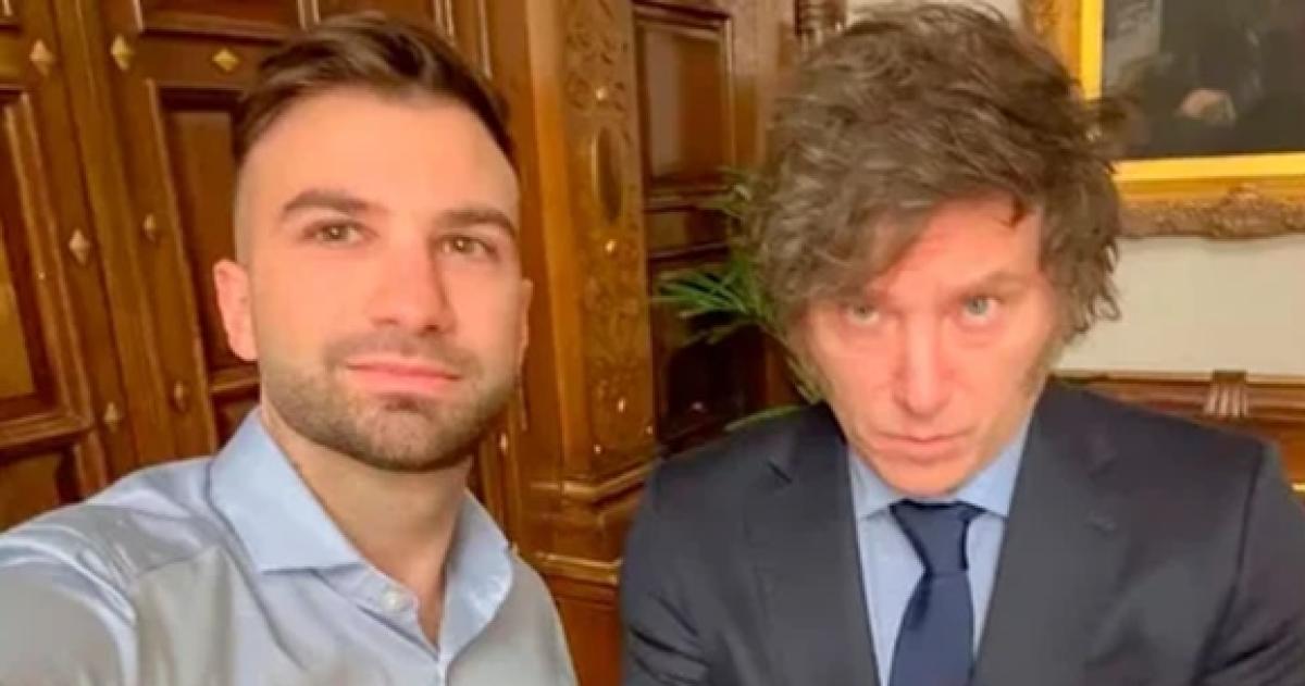 Mauricio Novelli junto al presidente Javier Milei