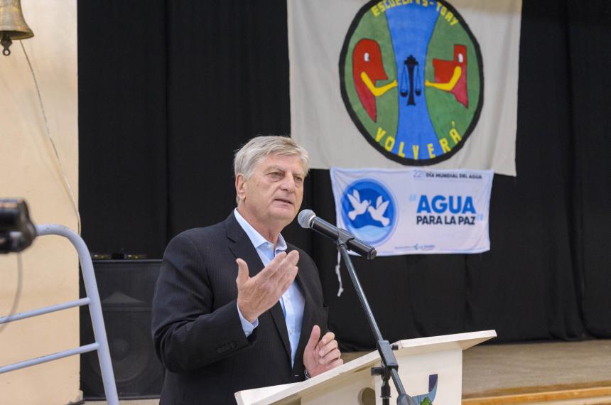 El gobernador arremetioacute otra vez contra la reforma de la Ley de Glaciares