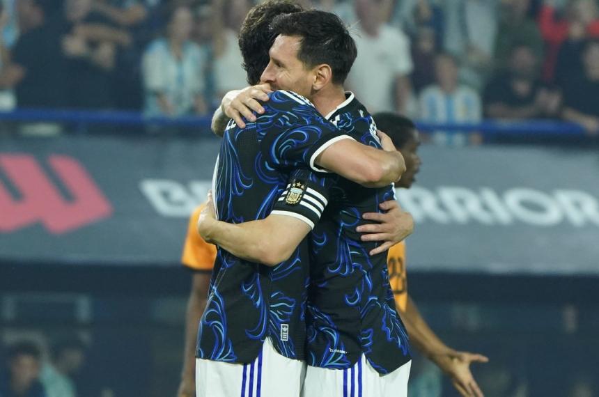 Argentina le gana a Zambia con un gol tempranero