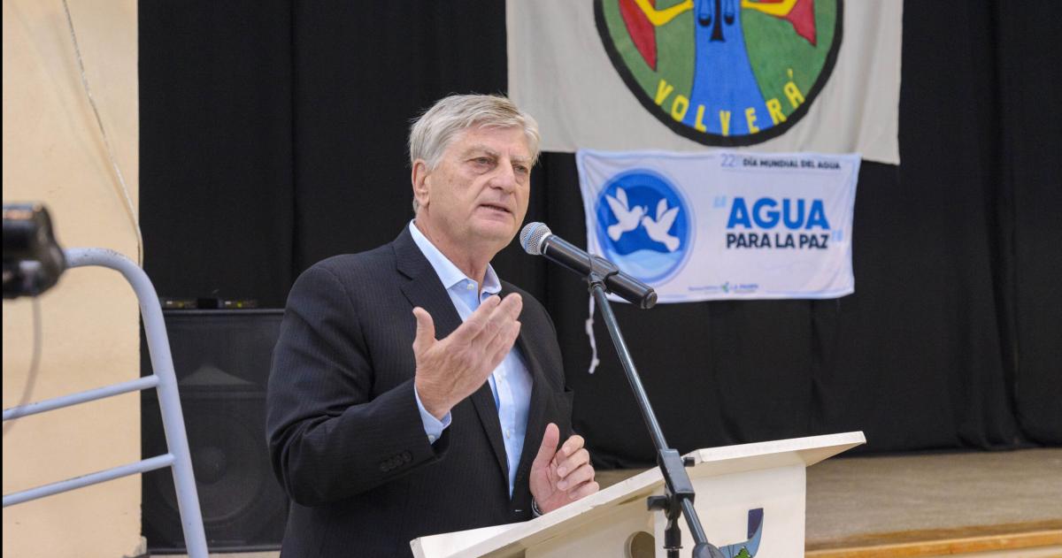 El gobernador arremetioacute otra vez contra la reforma de la Ley de Glaciares