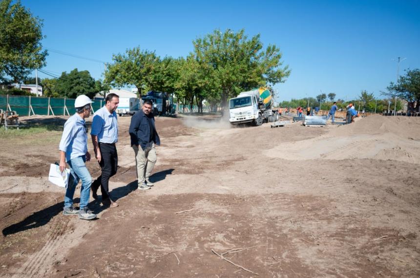 Di Napoli recorrió las obras