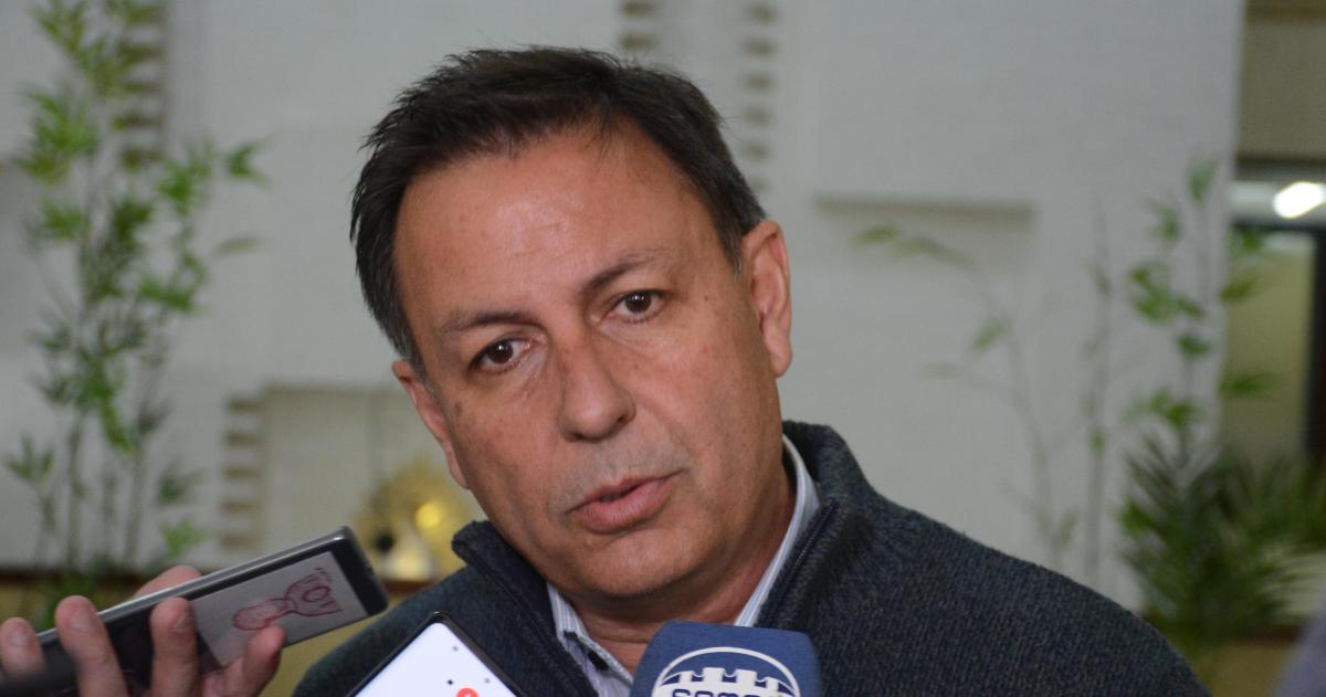 Intendentes advierten por la caiacuteda de recursos y el aumento de la demanda social