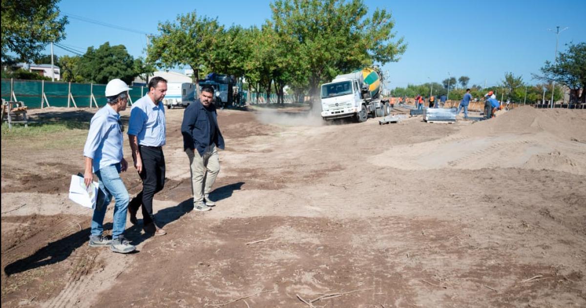 Di Napoli recorrió las obras