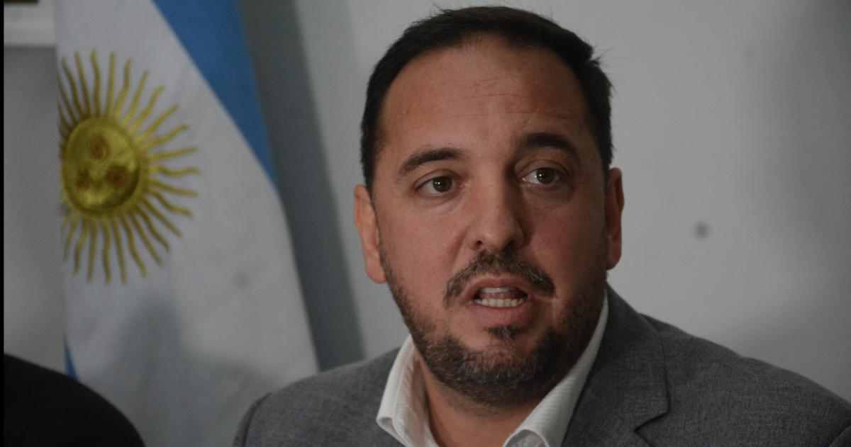 i N�poli firmó la declaración del Consejo Federal de Intendentes