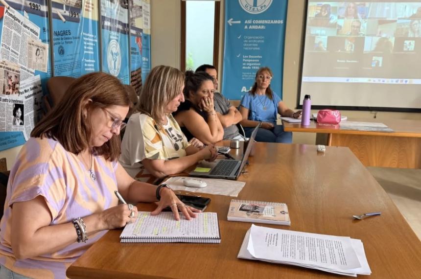 UTELPa dice que privilegiaraacute el camino del diaacutelogo