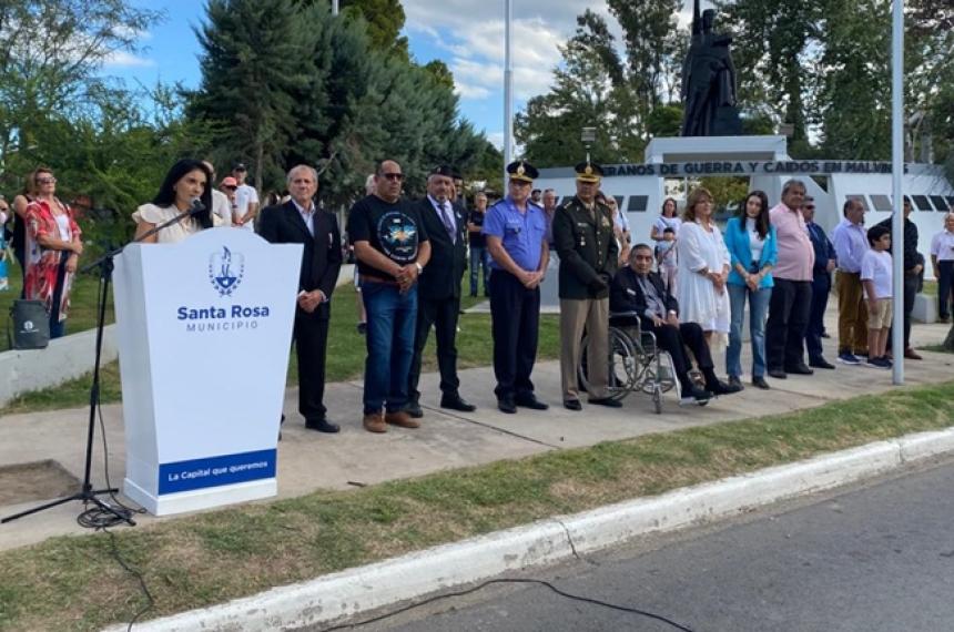 Autoridades municipales y provinciales participaron del acto en Santa Rosa