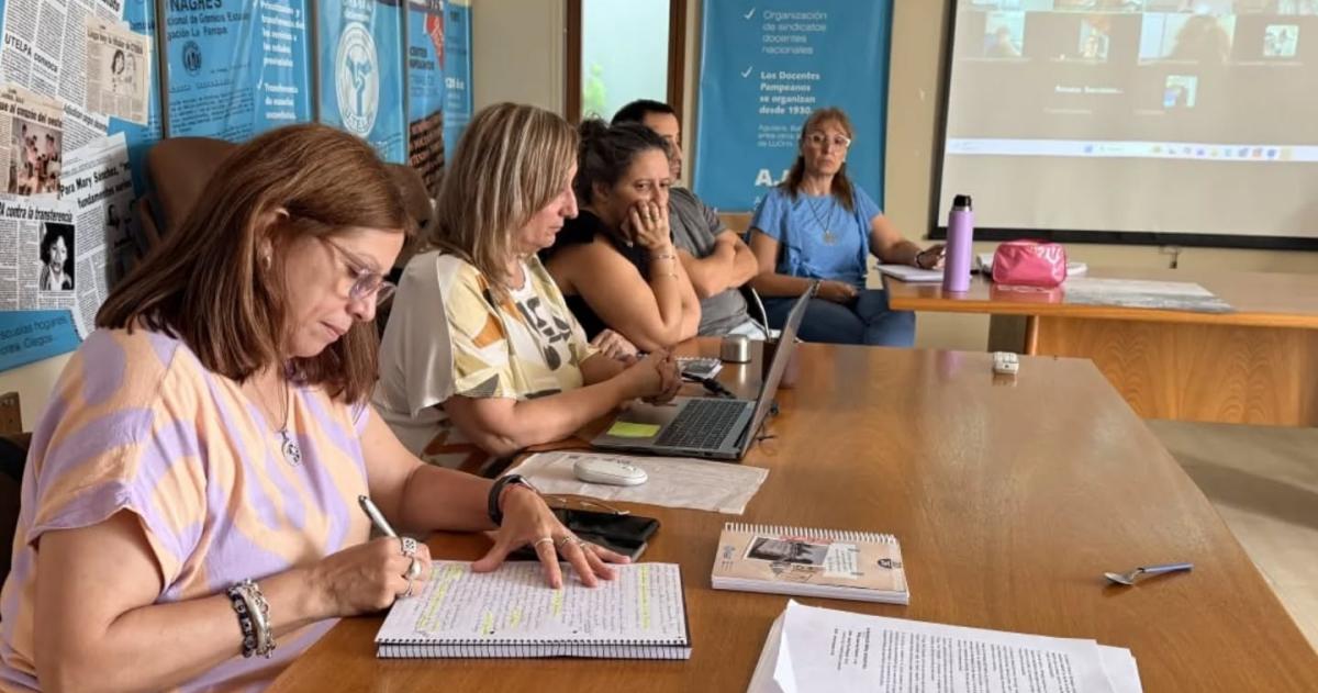 UTELPa dice que privilegiaraacute el camino del diaacutelogo