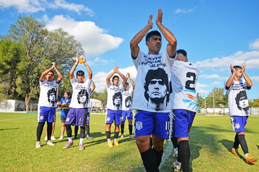 Santa Mariacutea cortoacute una sequiacutea histoacuterica y festejoacute
