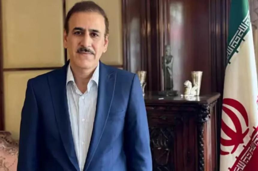 El Gobierno nacional confirmó la salida del representante iraní