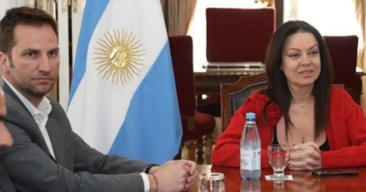 Massaccesi fue desplazado por Pettovello luego de conocerse que fue beneficiado con un crédito millonario