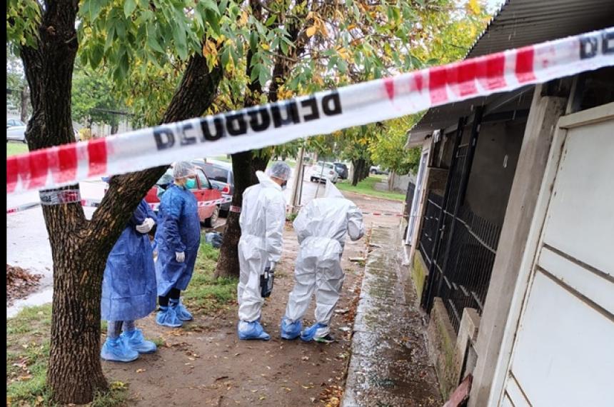 La vivienda esta ubicada sobre la calle B Irigoyen en Eduardo Castex