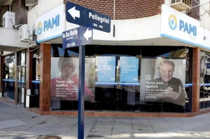 El Colegio de ópticos no obtuvo respuestas del PAMI en Santa Rosa ya que el nuevo jefe a�n no asumió