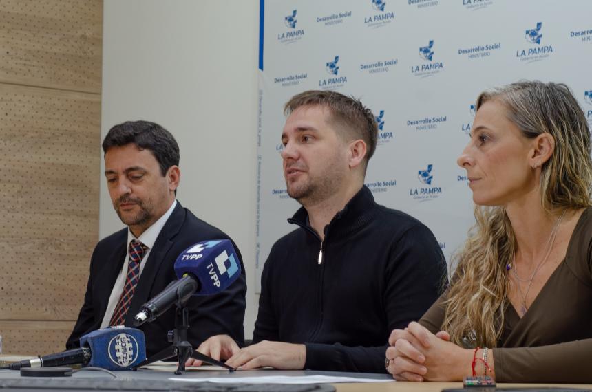 La actividad fue presentada por autoridades provinciaes y legislativas