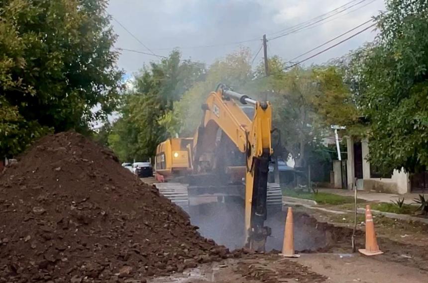 El municipio contin�a con el recambio de redes de agua y cloacas en distintos barrios