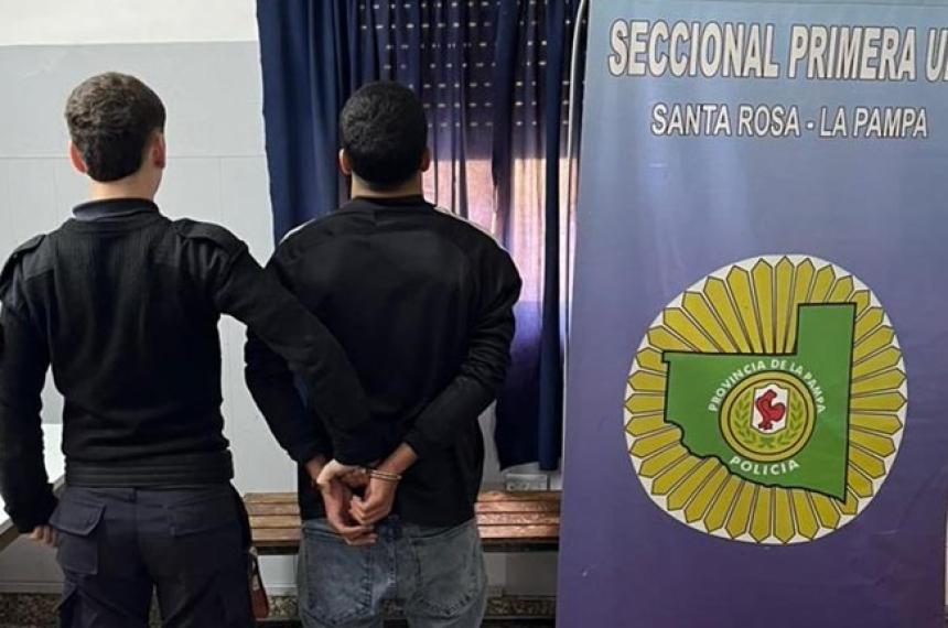 El sospechoso fue detenido por personal de la Seccional Primera