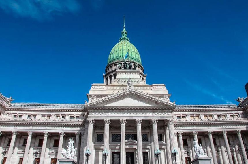 Reforma en la mira- el Gobierno mete mano en la Ley de Salud Mental y recalienta el debate