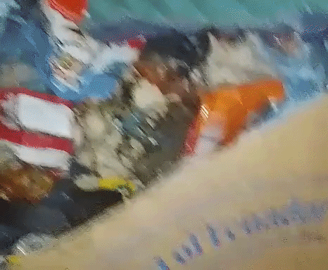 El dramaacutetico pedido de un padre que junta comida de la basura en Santa Rosa