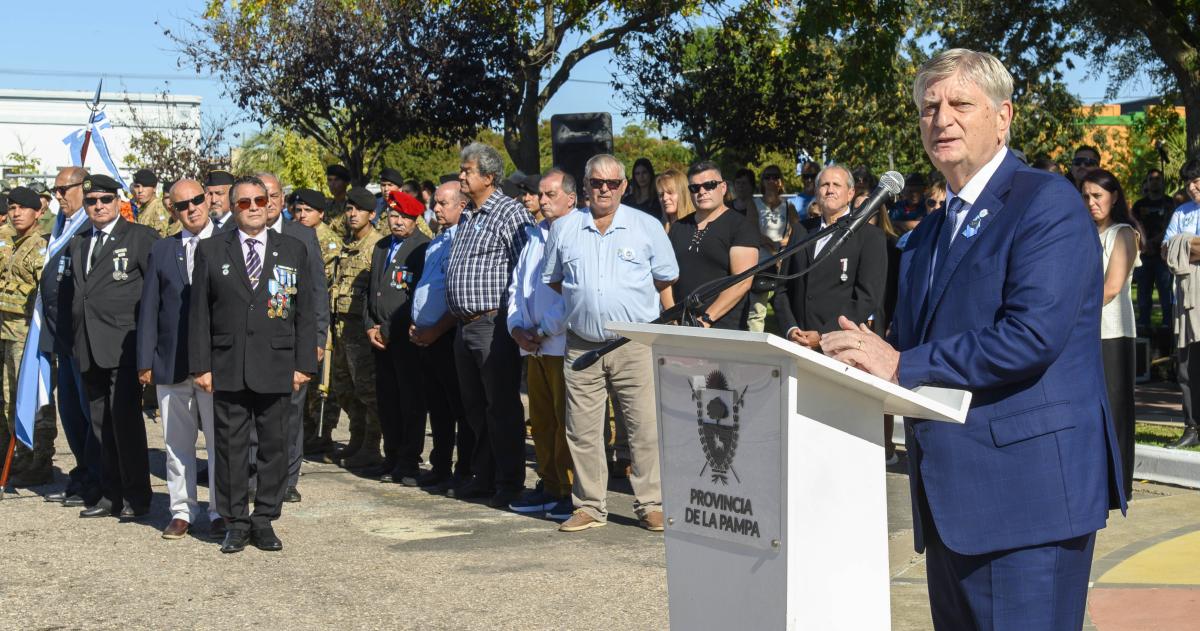 Ziliotto se ubica 12deg en el ranking nacional de gobernadores con 508-en-porciento- de imagen positiva