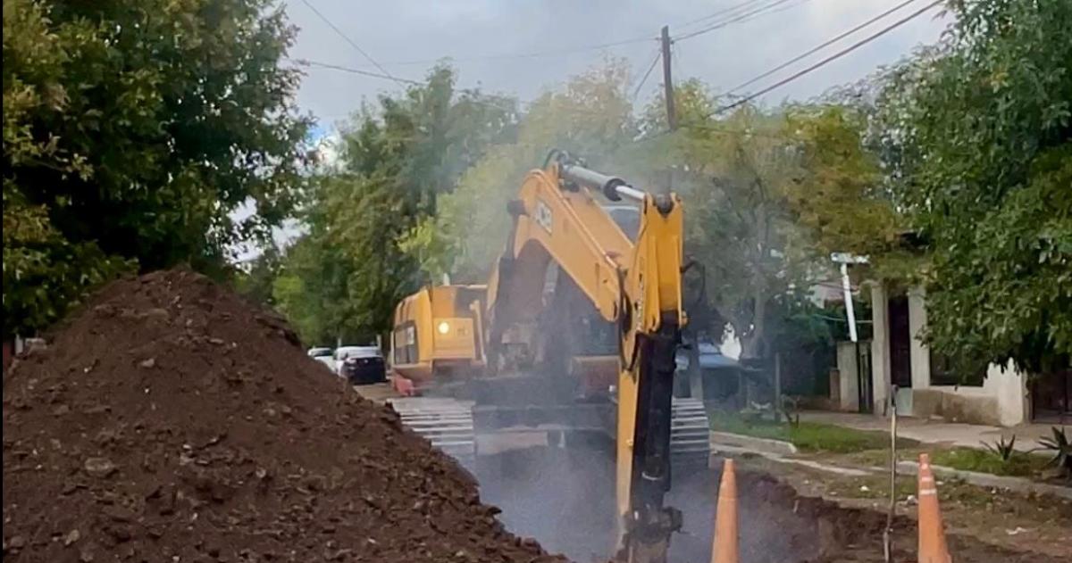 El municipio contin�a con el recambio de redes de agua y cloacas en distintos barrios