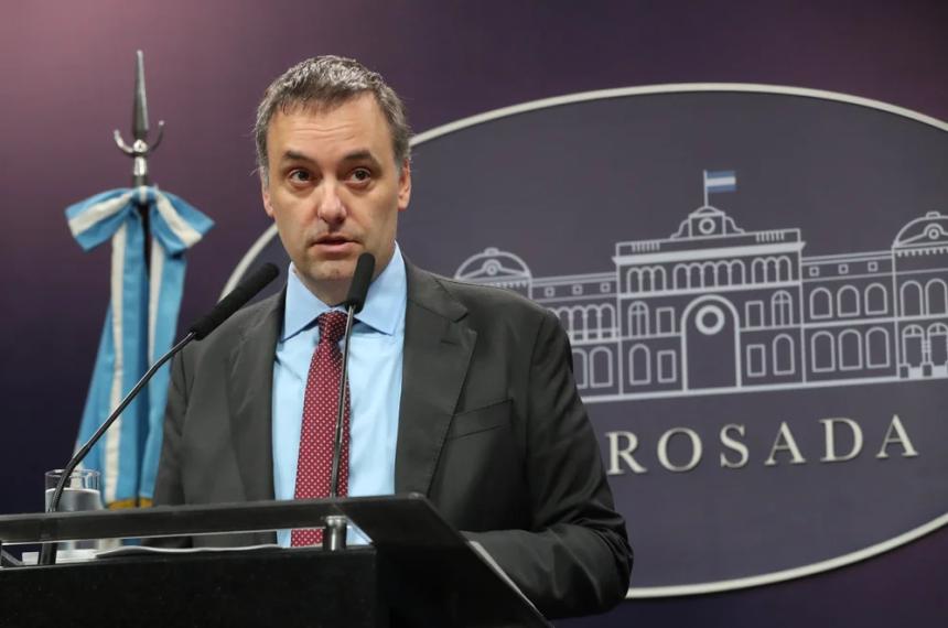 Manuel Adorni el jefe de Gabinete investigado por supuesto enriquecimiento ilícito