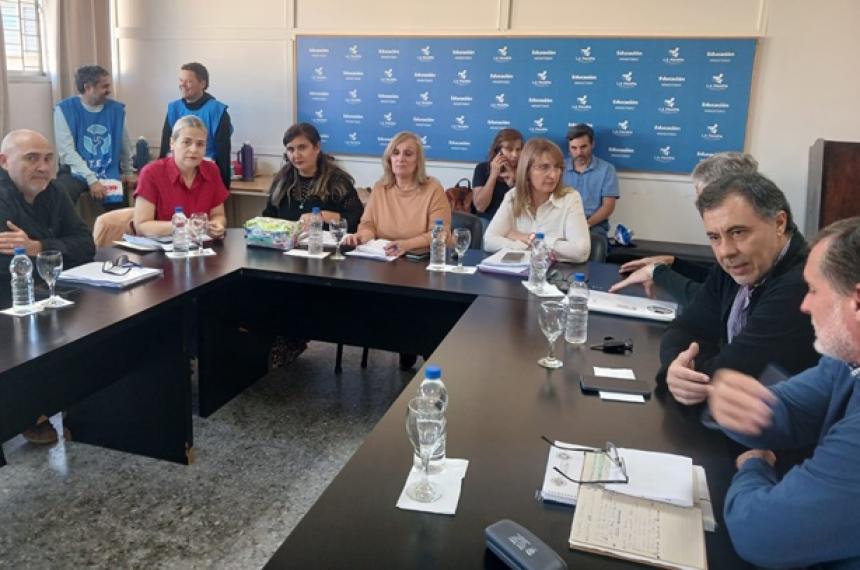 La reunión paritaria se realizó este jueves por la mañana