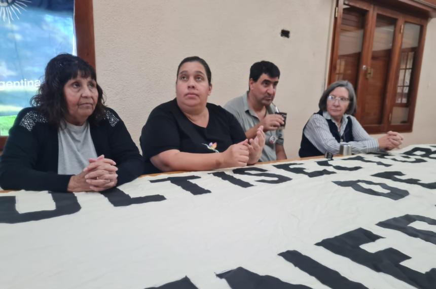 El anuncio fue realizado por representantes de SiTEP ADU Desde el Pie y CTA Autónoma