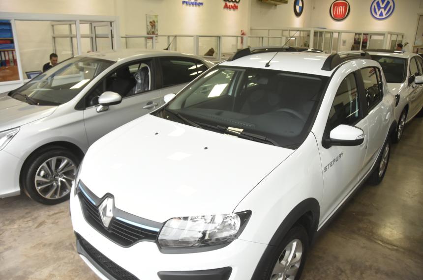 El VW Gol y la Toyota Hilux lideran el ranking de los m�s buscados