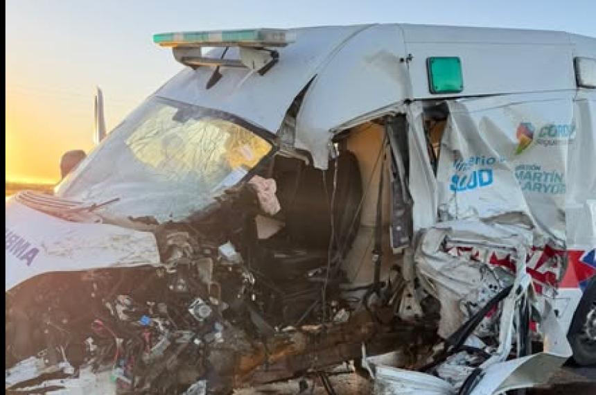 La destrucción de la ambulancia por el siniestro