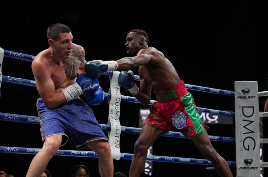 El Ruso fue superado claramente por el nigeriano