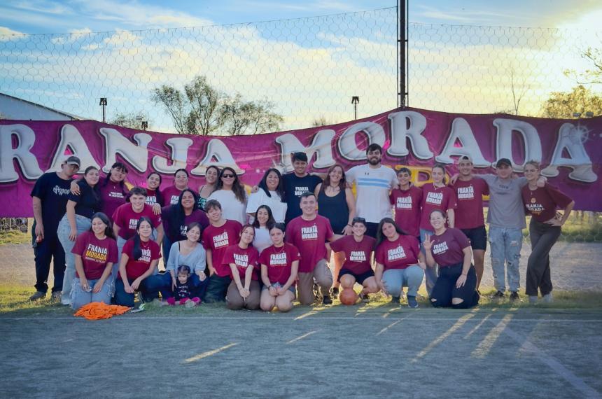 La agrupación reformista presentó sus candidatos para los comicios del 22 de abril