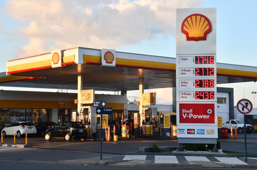 El barril a m�s de 100 dólares presiona sobre los costos locales y la brecha entre marcas se profundiza