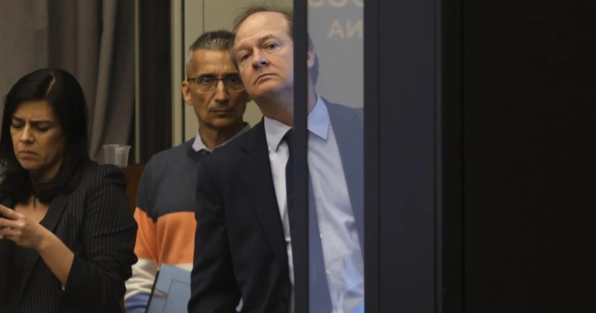 El encargado del �rea de energía Daniel Gonz�lez- un invierno paga la obra