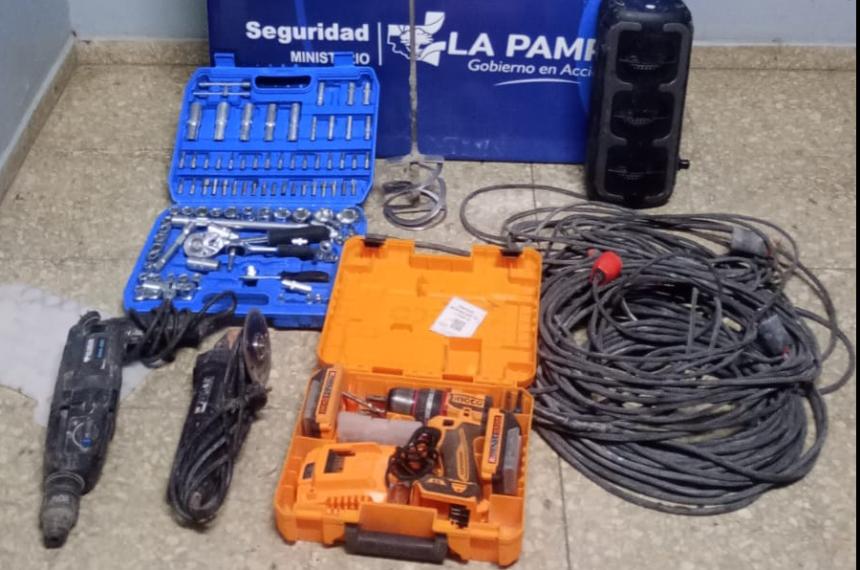 Las herramientas recuperadas por la Seccional Segunda