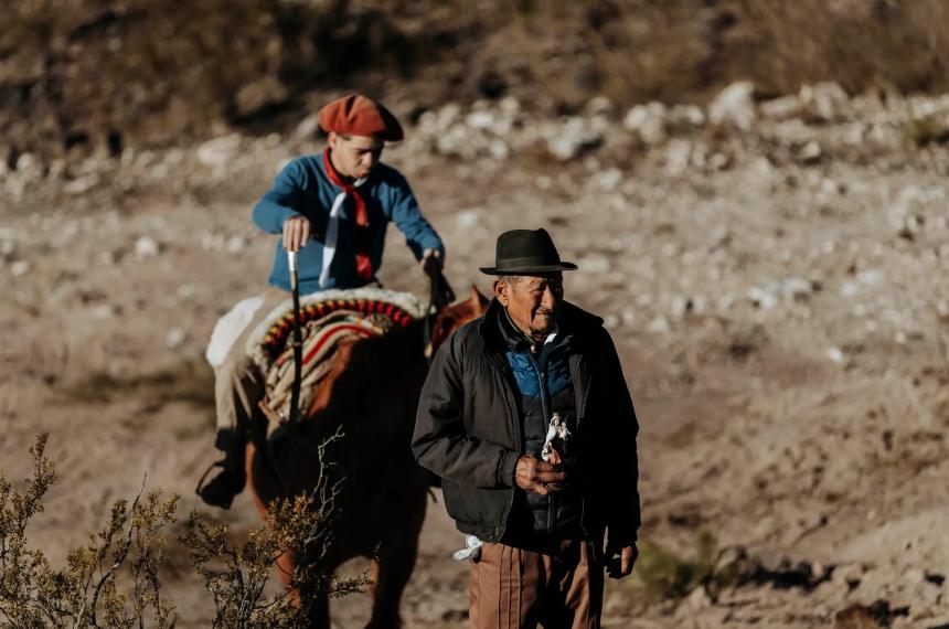 Joaquín Cerda puestero de 82 años quien hoy contin�a con la tradición en su campo